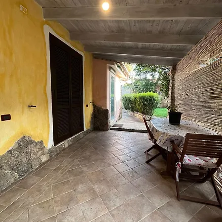 Il Glicine Apartment